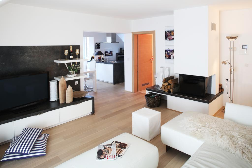 Golob Apartment Kranjska Gora Room photo